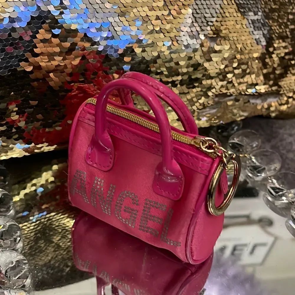 Vintage victorias secret vs pink bag satchel purse pocketbook keychain/charm